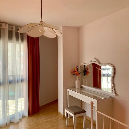 Alojamiento Yasa Sarria Bagian luar foto
